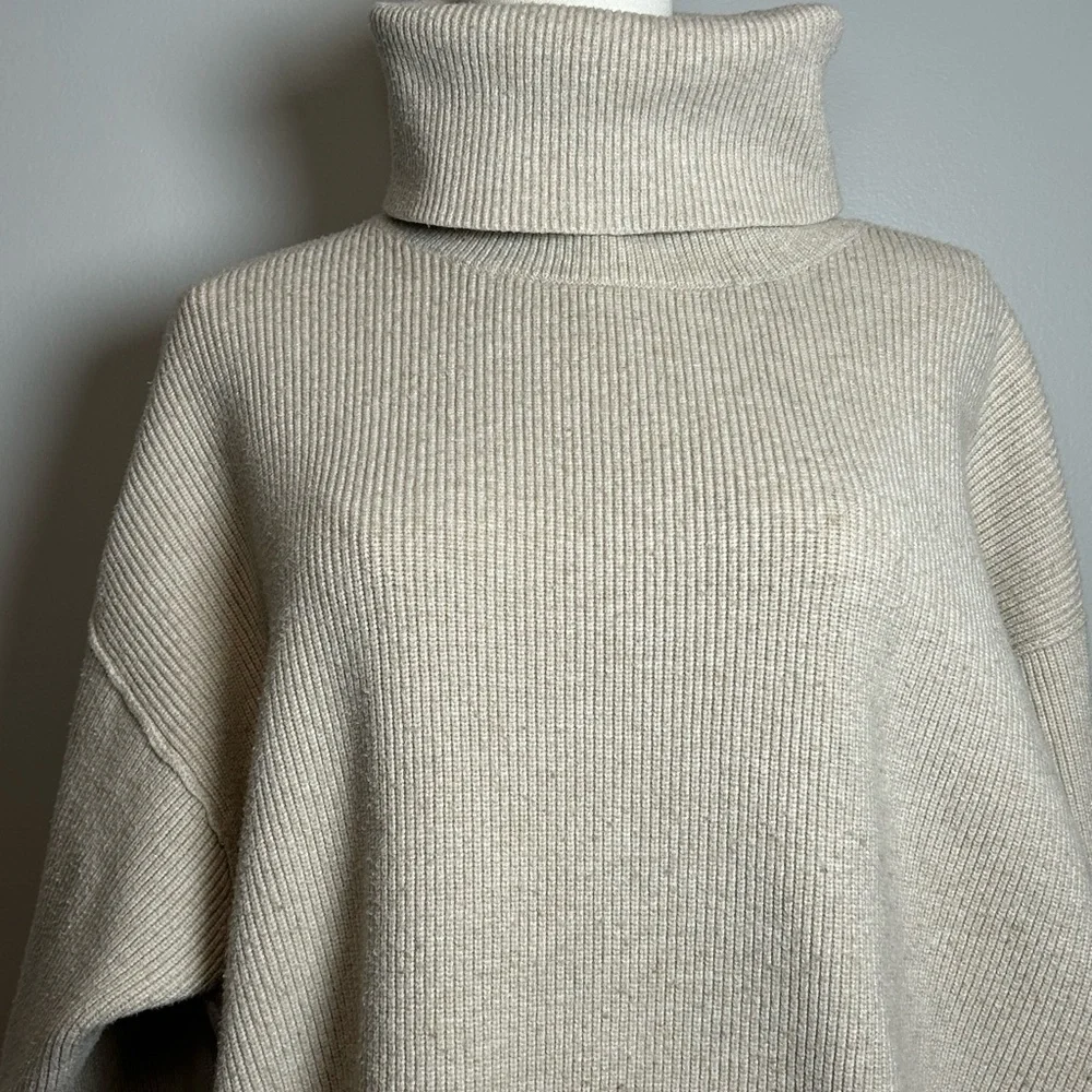 Free people oatmeal ribbed turtleneck sweater oversized boho cozy size small